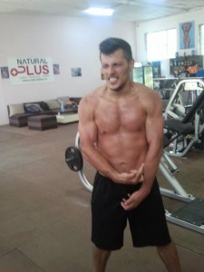 962807_201233526709282_60111398_n