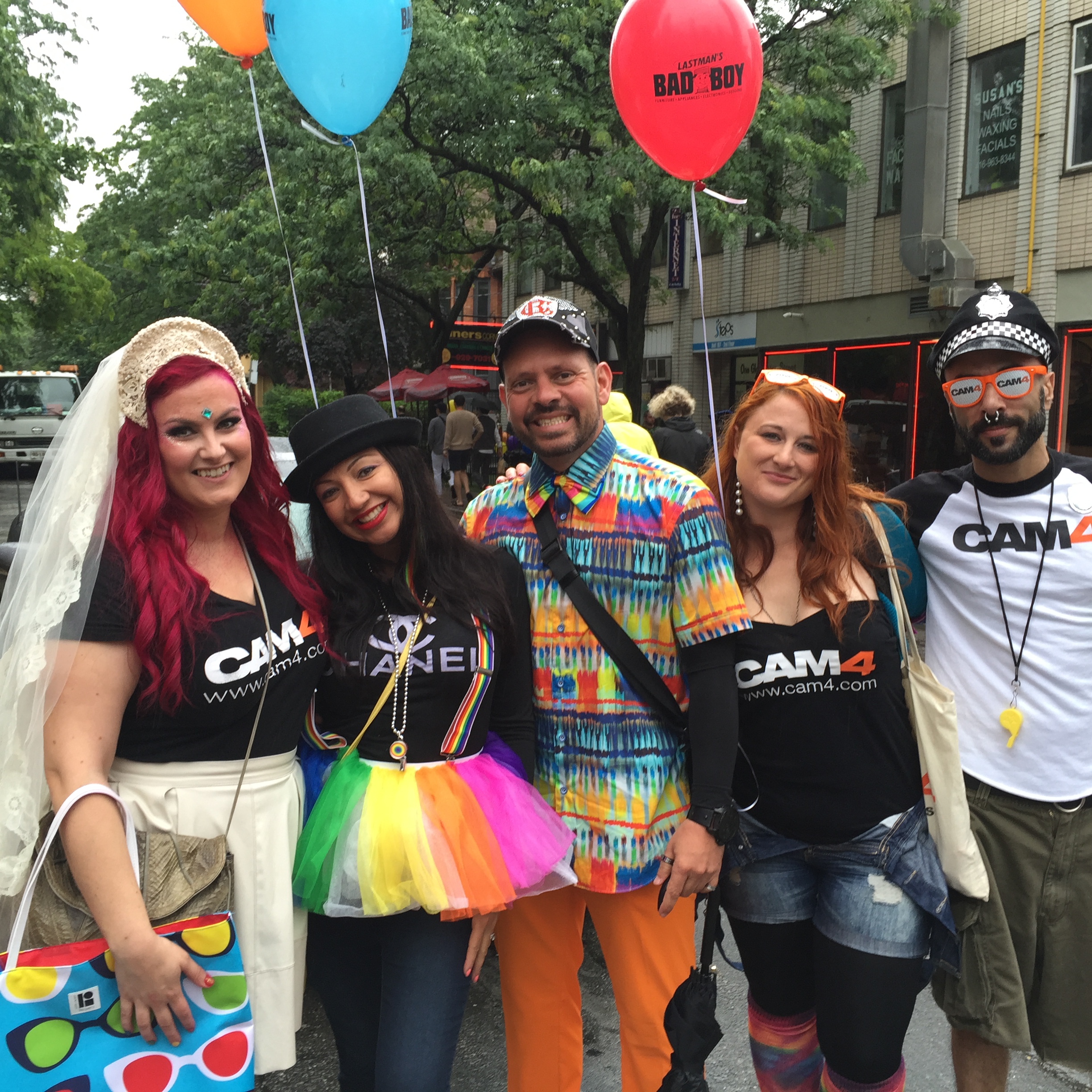 Pride 2015 Toronto with Nikki Night, L0li, and Boyhous!
