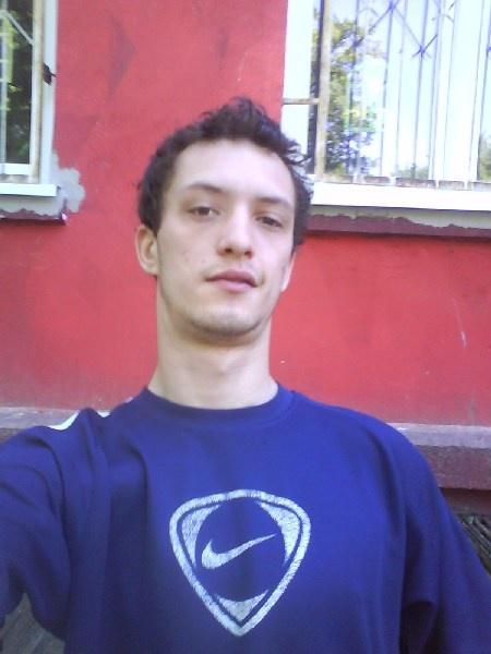 Men Of Cam4:  Mlodychasser