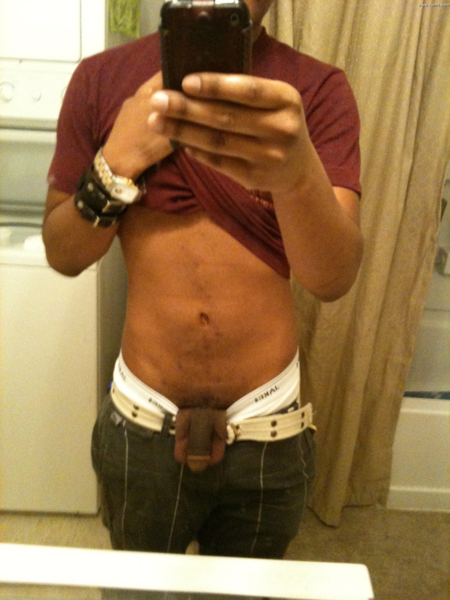 Bottom/Vers Guy For Your Pleasure