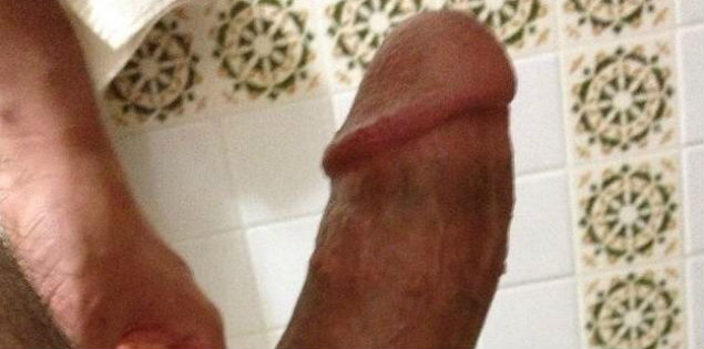 In Bed With: @mattdaweson On Cam4