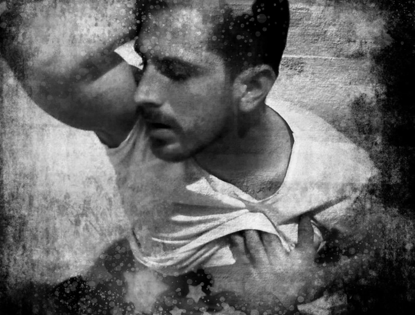 Your CAM4 Male Gold Party Winner for March is Ronhill13!