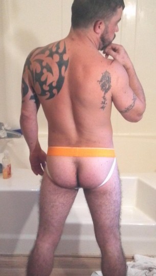 Men of Cam4: Moise03, Ekat8924, Facegey