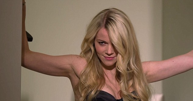 Weekly Round Up: Do it for Denmark, Sex on Planes, and more!