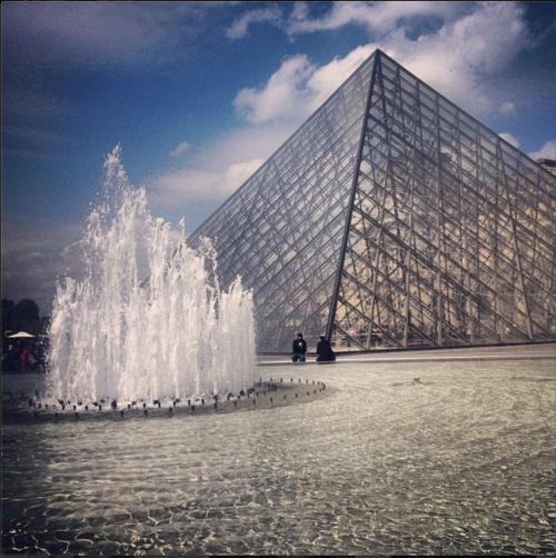 louvre-paris