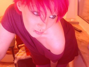 German Cam Girl Krissy4you87 Bares All for CAM4