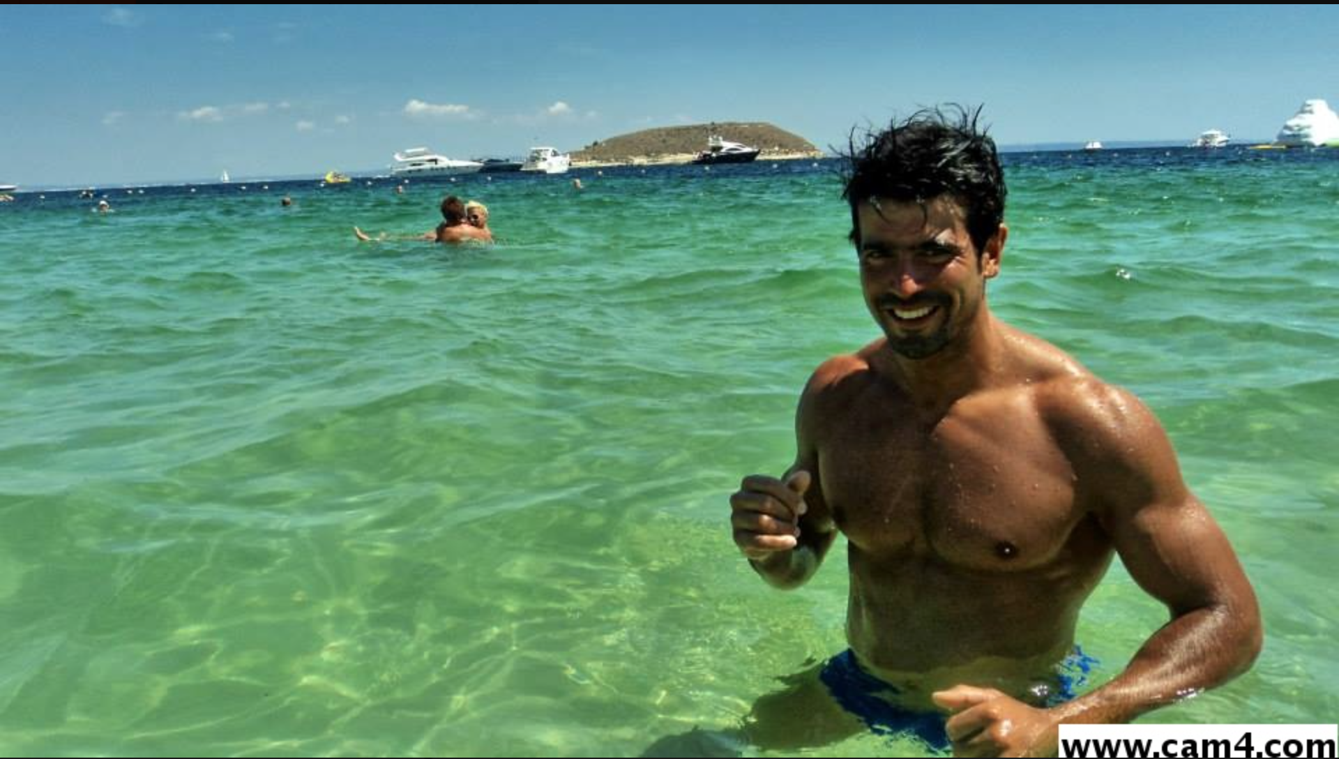 Latino23bom: CAM4 Exclusive Gold Party on June 4th