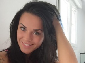 cam4-top-webcam-model