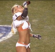 Super Bowl 50 Cum Predictions: Broncos or Panthers