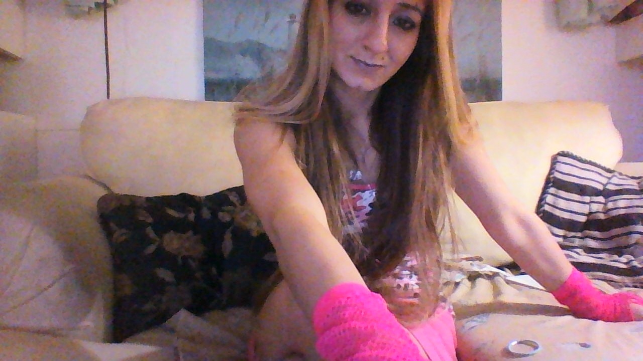 Meet TheFuckShop1 on CAM4 AKA Erika Angel